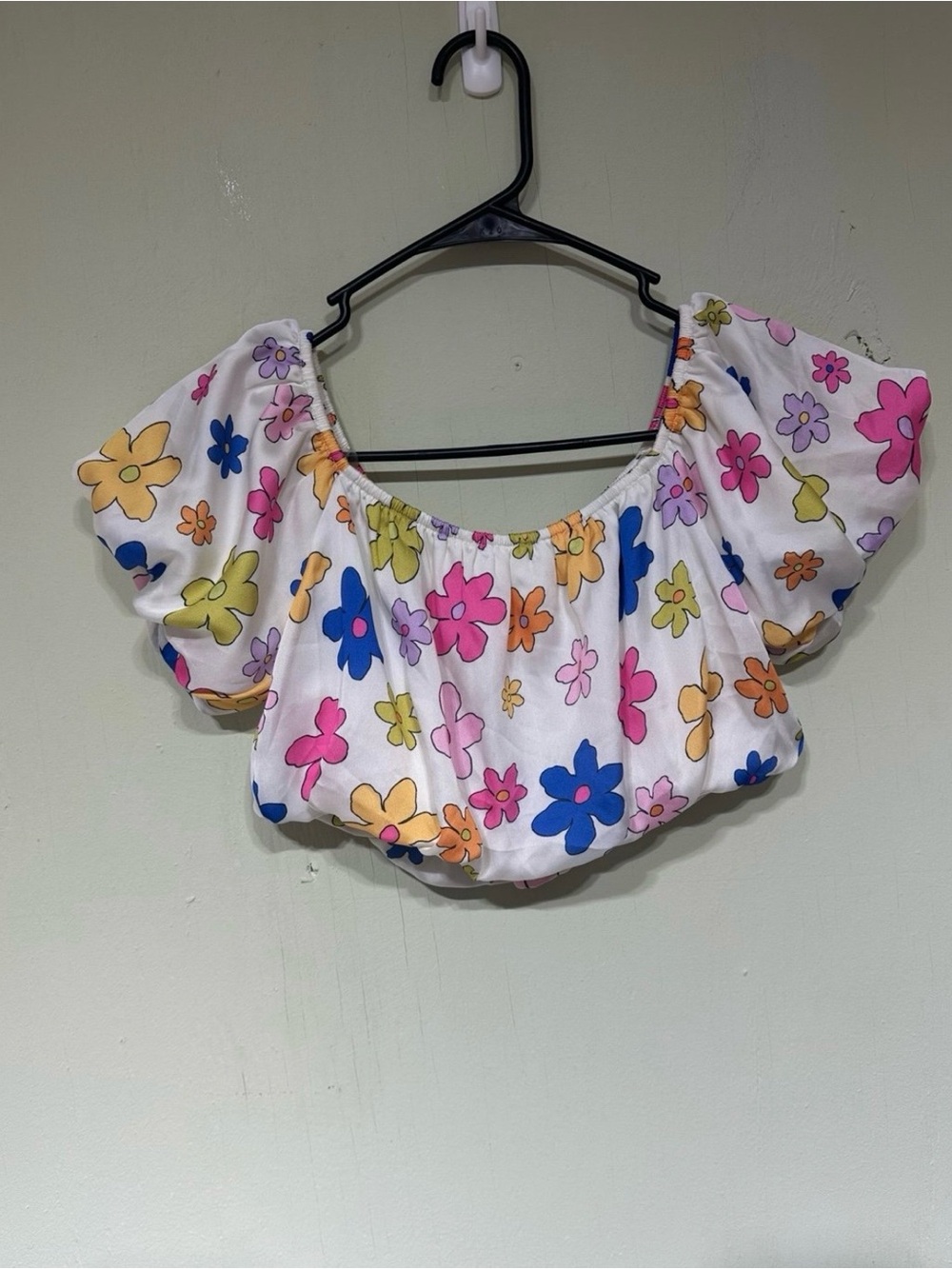 NWT Le Lis bright colorful flower puff sleeve cropped top women’s size xs